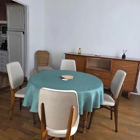 Le Polygone Tatil Evi Le Mans